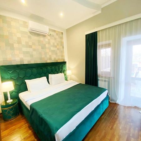 Hotel Orange Kutaisi Eksteriør billede