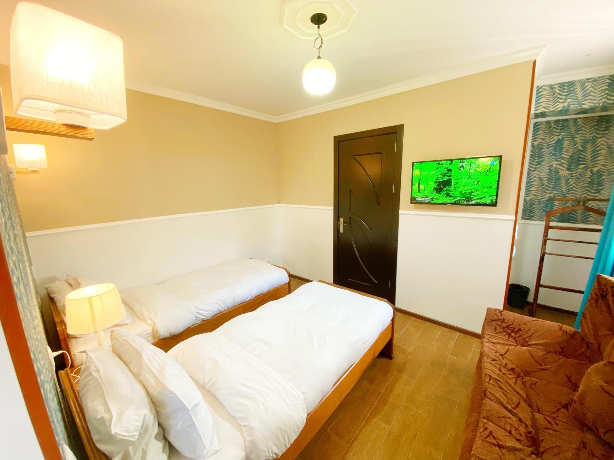 Hotel Orange Kutaisi Eksteriør billede