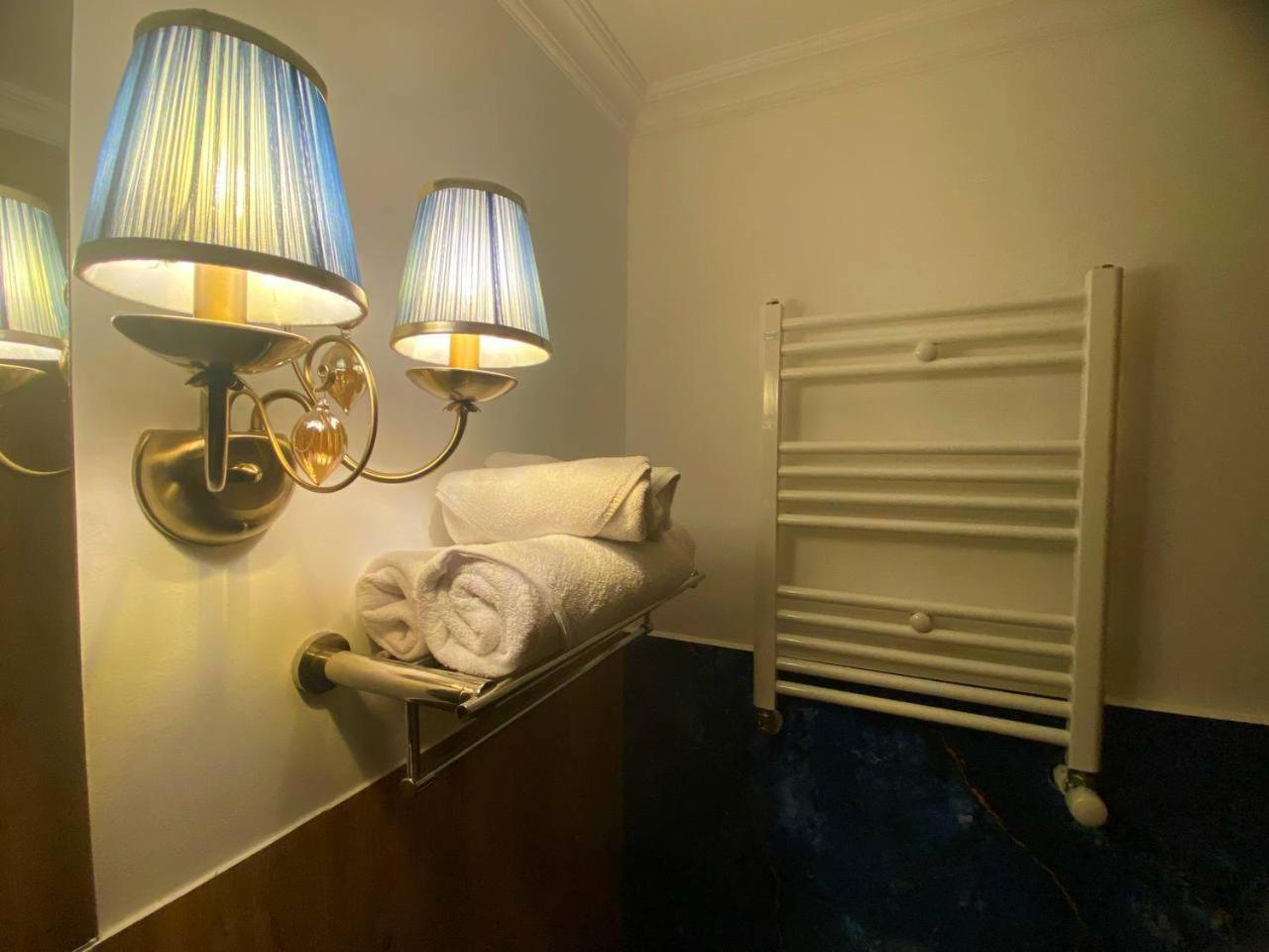 Hotel Orange Kutaisi Eksteriør billede