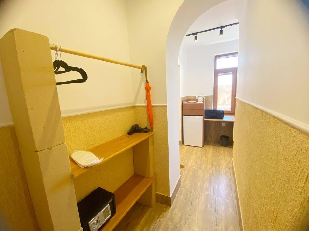 Hotel Orange Kutaisi Eksteriør billede